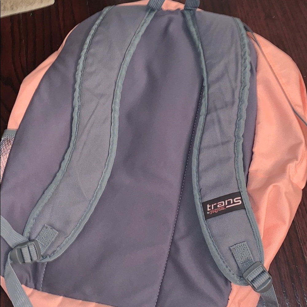 Backpack - Picture 3 of 6